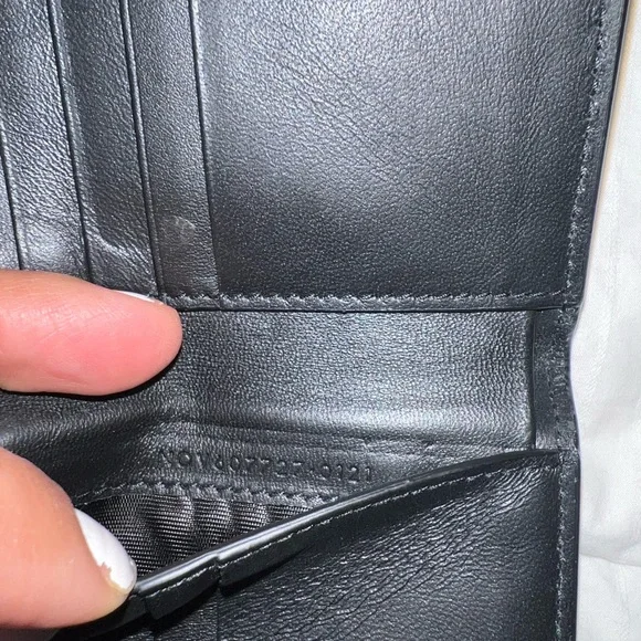 🖤SAINT LAURENT🖤Crocodile-Embossed Leather Wallet - Picture 7 of 15